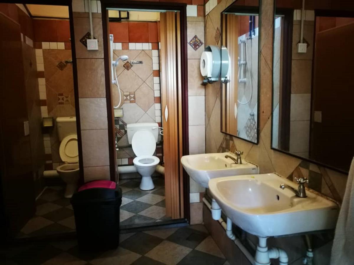 Grocer'S Inn Backpackers Guesthouse Kuala Lumpur Luaran gambar